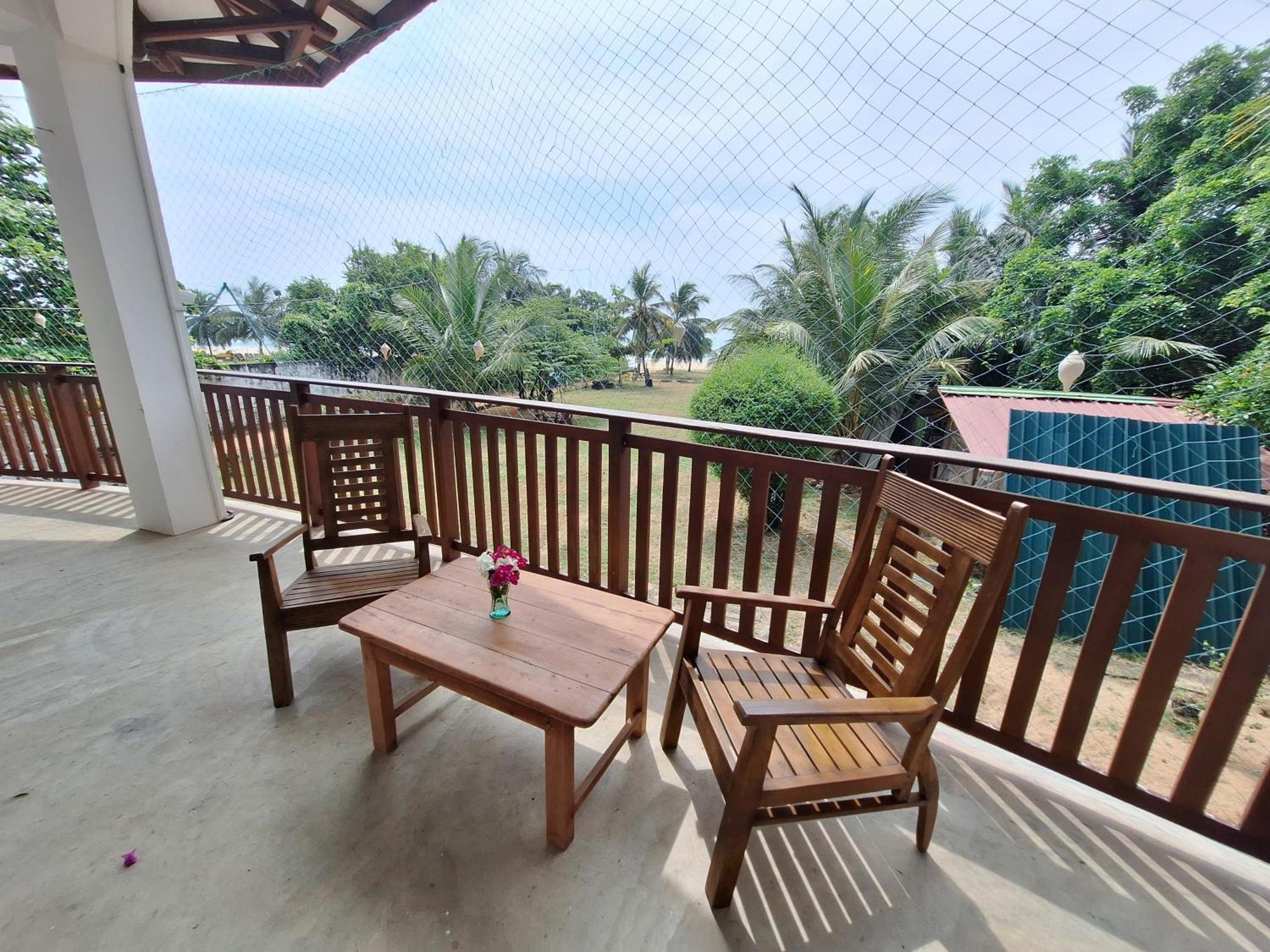 Baden Beach Hotel Калкуда Экстерьер фото