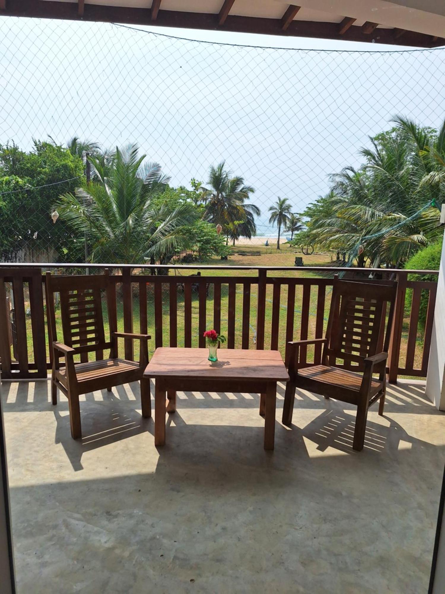 Baden Beach Hotel Калкуда Экстерьер фото